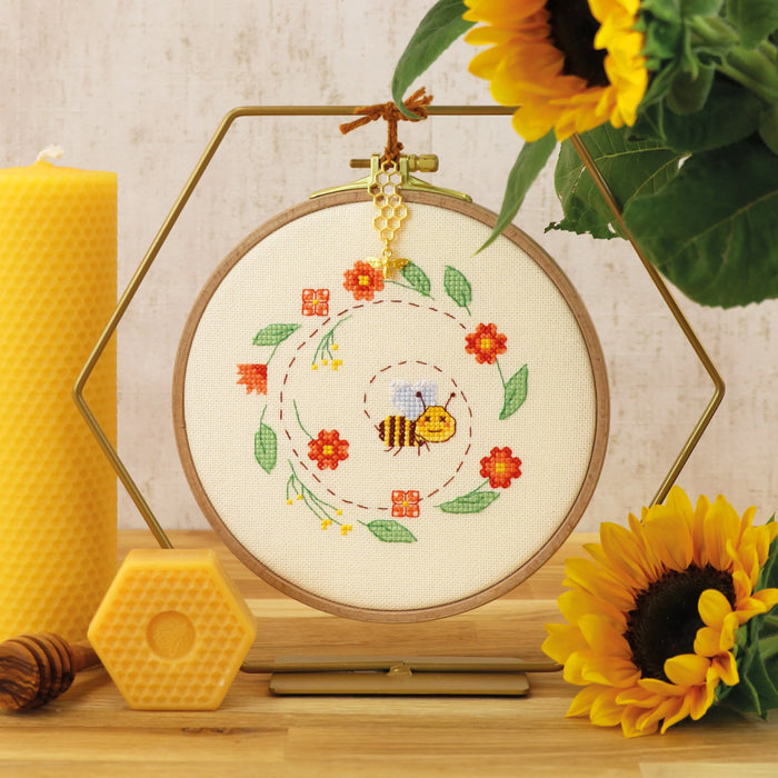 Honey Bee - Free PDF Cross Stitch Pattern