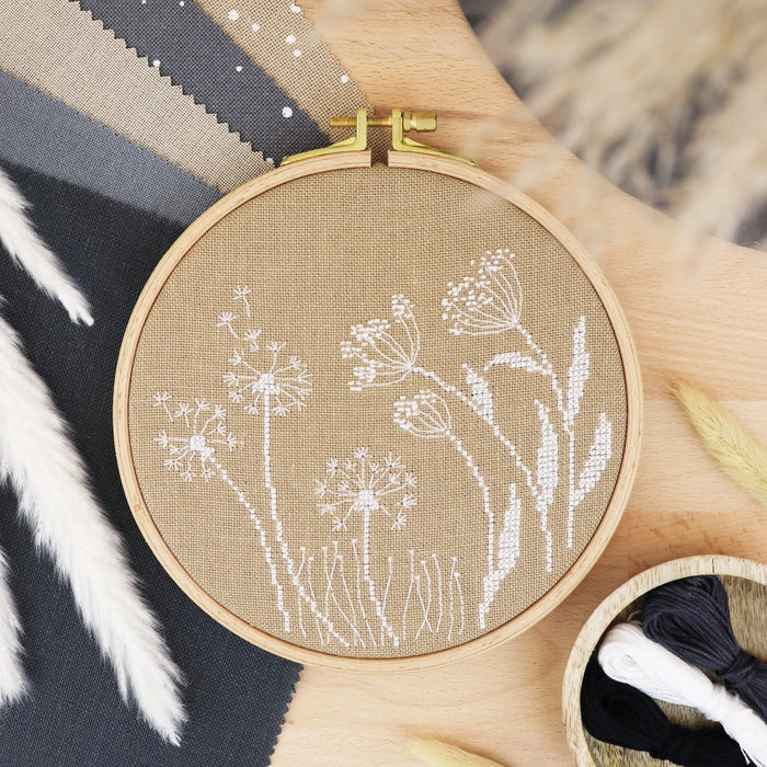 Dandelion - Free PDF Cross Stitch Pattern