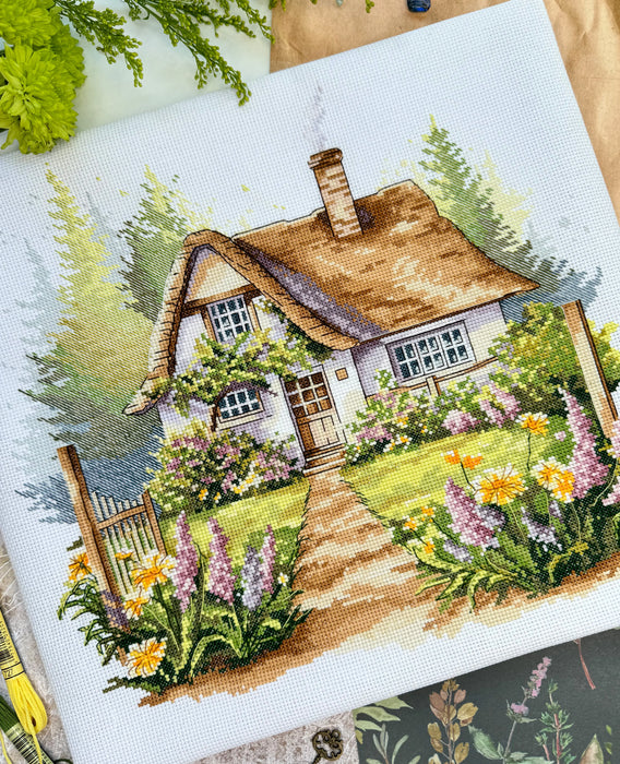 Enchantimg English House & Garden - PDF Cross Stitch Pattern