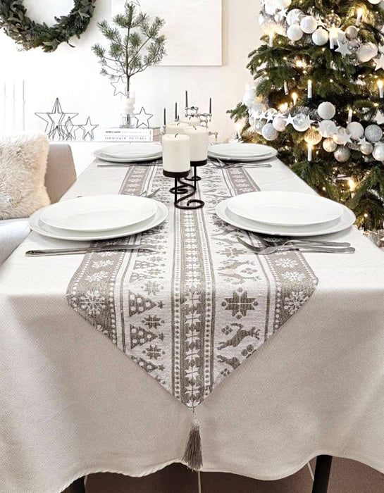 Gray Nordic Christmas Table Runner F07M5-9B Silver