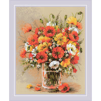 Field Poppies R2306 Counted Cross Stitch Kit