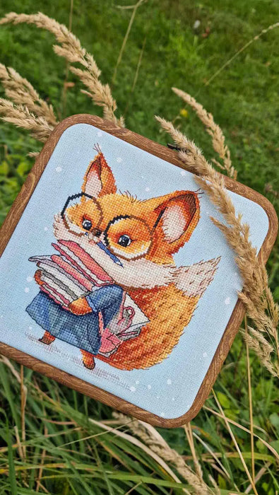 Fox with Books - PDF Cross Stitch Pattern