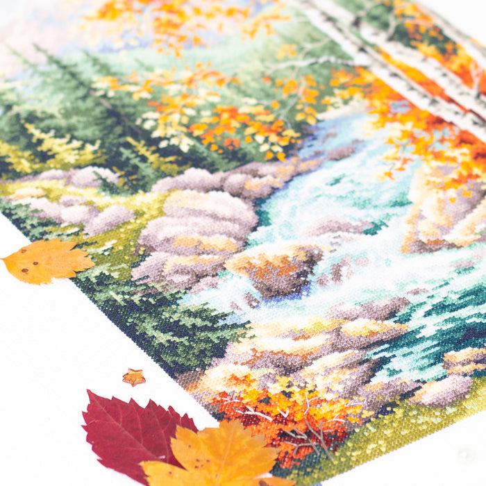 Mountain Creek 250-330 Counted Cross-Stitch Kit