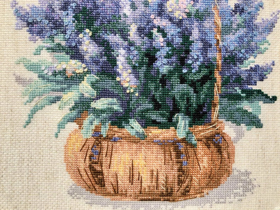 French Lavender R1404 Counted Cross Stitch Kit