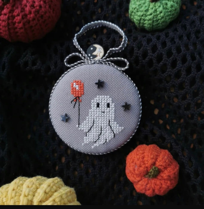 Little ghost - Free PDF Cross Stitch Pattern