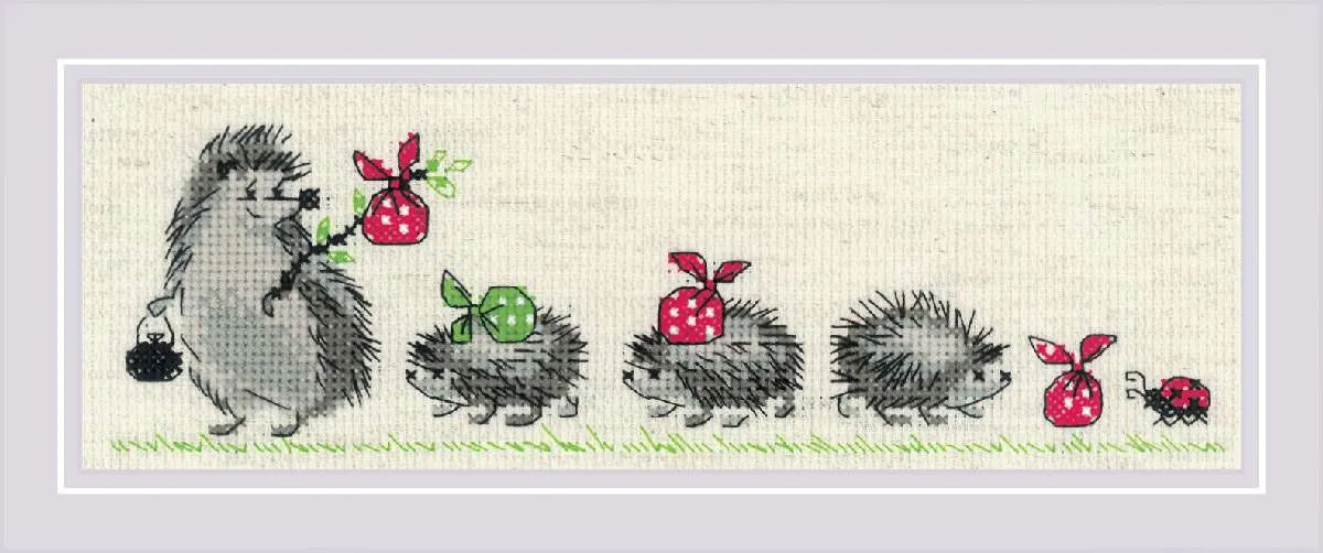 Hedgehogs R1711 Counted Cross Stitch Kit