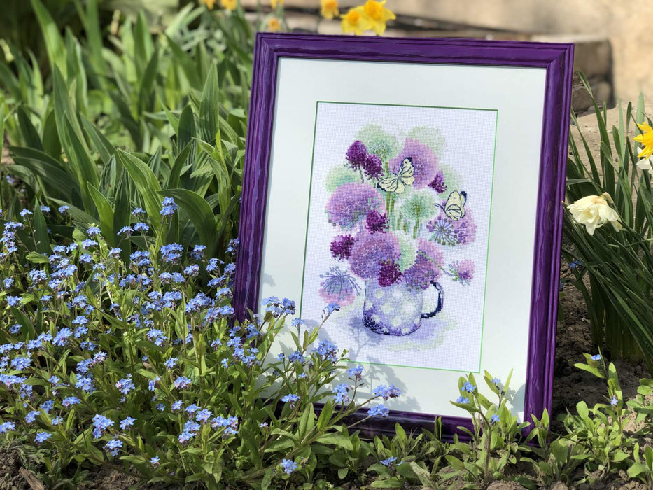 Purple Allium R1974 Counted Cross Stitch Kit