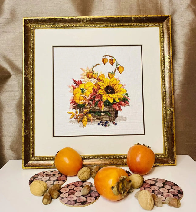 Hello Autumn R2006 Counted Cross Stitch Kit