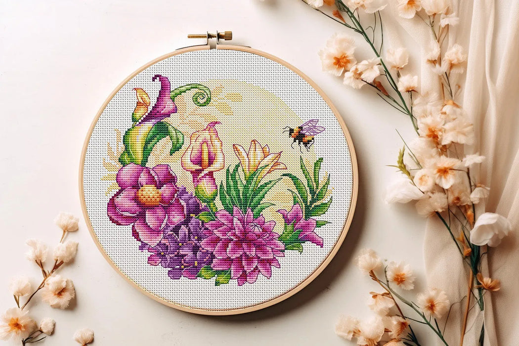 Flowers and Bee - PDF Cross Stitch Pattern