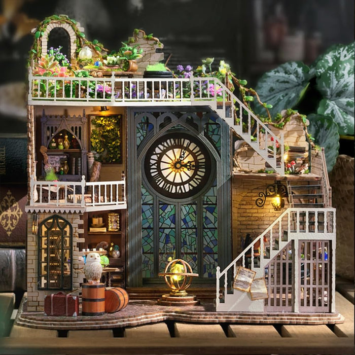 Miniature Wizardi Roombox Kit - Dollhouse Kit Clock