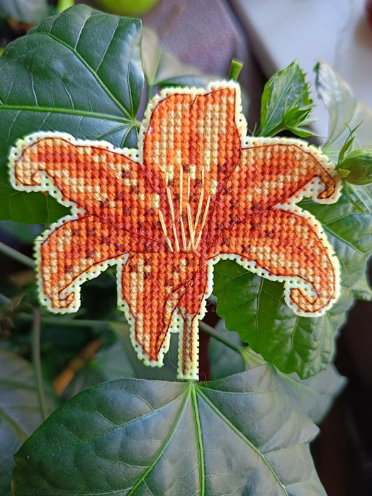 Tiger Lily - PDF Cross Stitch Pattern