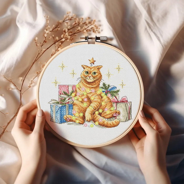 Festive Orange Cat Comb - PDF Cross Stitch Pattern