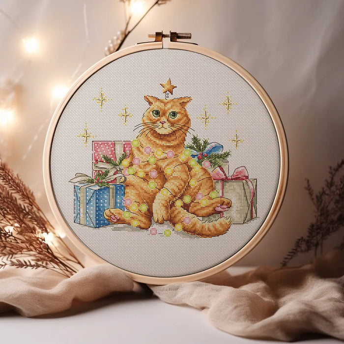 Festive Orange Cat Comb - PDF Cross Stitch Pattern