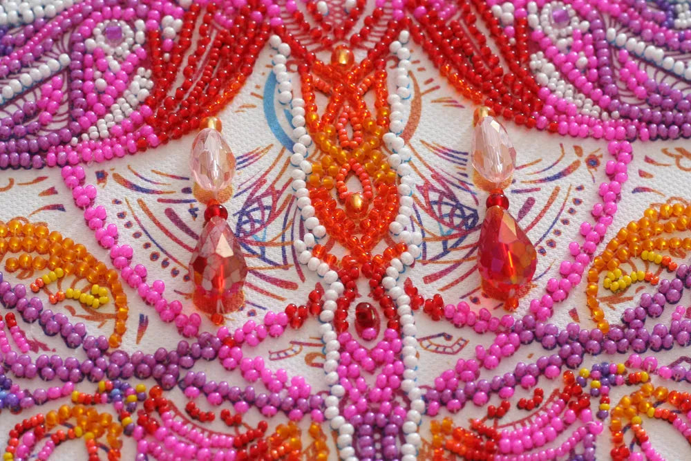 Bead Embroidery Kit - Cascades of pearl AB-818