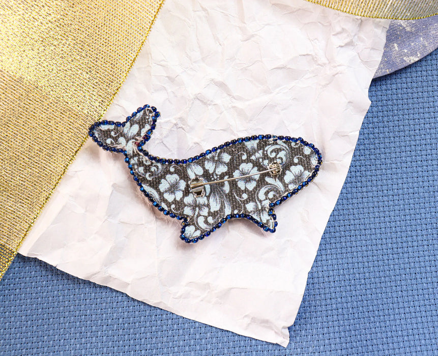 Bead Embroidery Decoration Blue whale AD-239