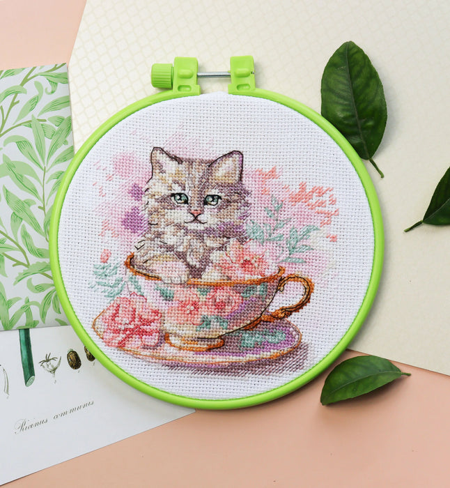 Cross-stitch kit Tea party AHM-077