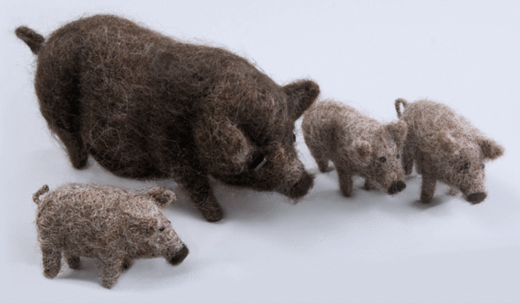 Felting kit V-138C Pig