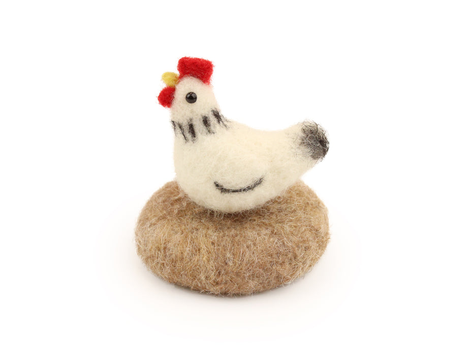 Felting Kit - Tiny Chicken Needle Felt Kit. Amiguwoolli