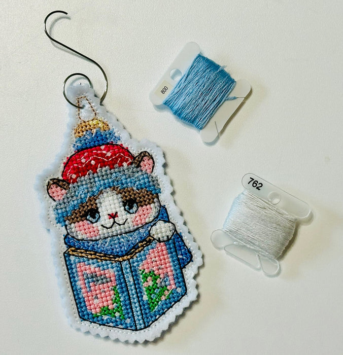 Toy book-cat - PDF Cross Stitch Pattern