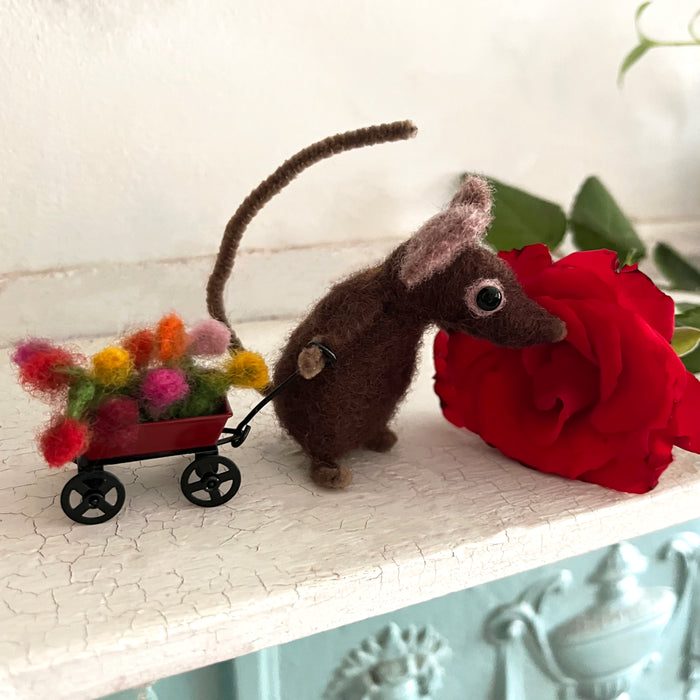 Felting Kit - Flower Cart Mouse Needle Felt Kit