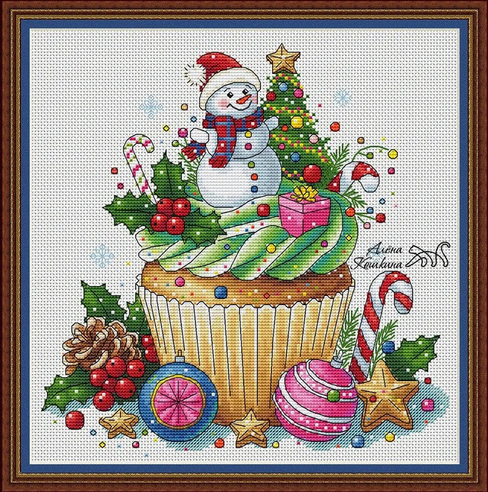 Snowman on a cupcake - PDF Cross Stitch Pattern