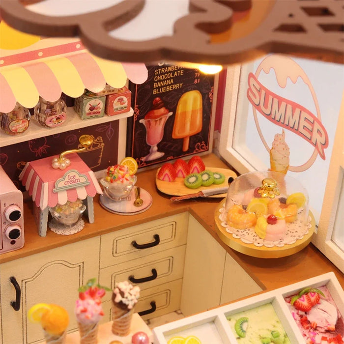 Miniature Wizardi Roombox Kit - Ice Cream Shop Dollhouse Kit