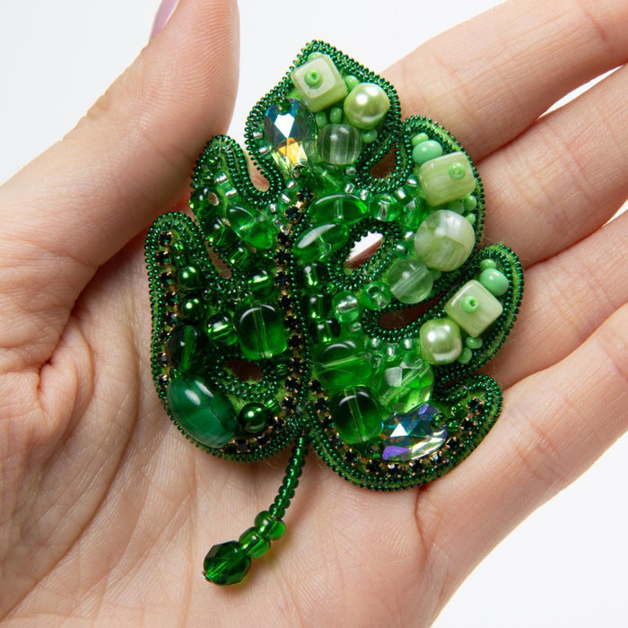 Beadwork kit for creating brooch Crystal Art Monstera BP-345C - Wizardi