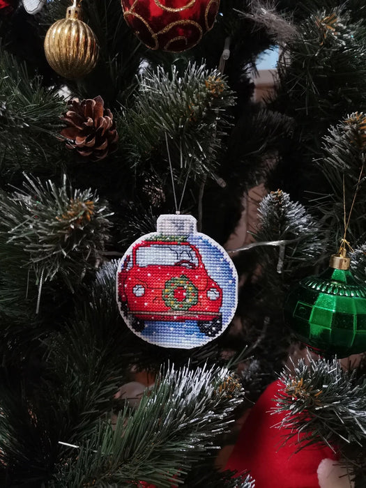 Christmas ball. Car - PDF Cross Stitch Pattern - Wizardi