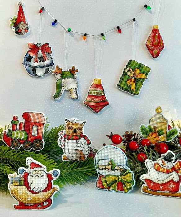 Christmas miniatures - PDF Cross Stitch Pattern - Wizardi