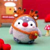 Christmas Penguin Needle Felting Kit. Wizardi DIY Wool Craft Kit F07N8-W116