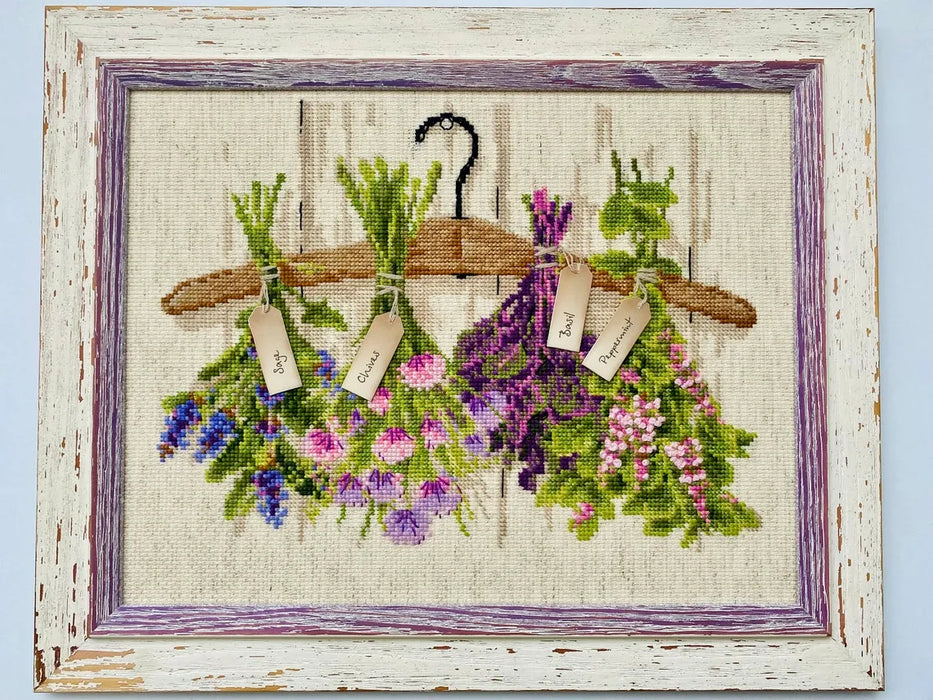 Herbs R1717 Counted Cross Stitch Kit