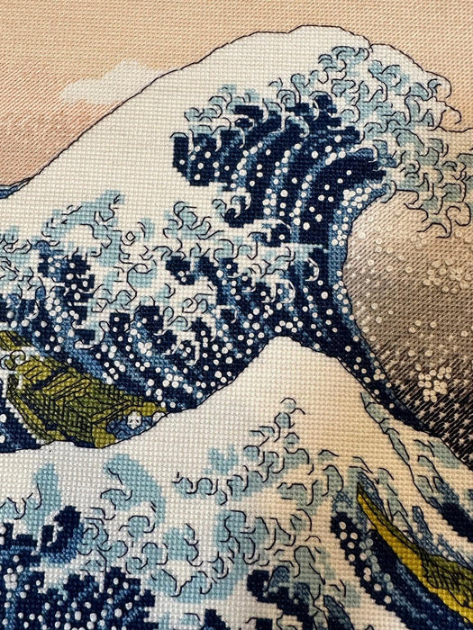 The Great Wave off Kanagawa after K. Hokusai Artwork 2186R Counted Cross Stitch Kit - Wizardi