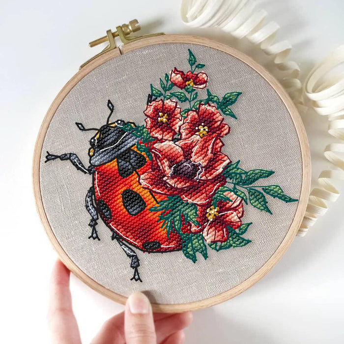 Insects. Ladybug - PDF Cross Stitch Pattern - Wizardi