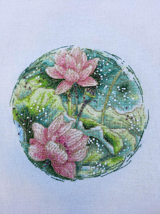 Lotuses 2 - PDF Cross Stitch Pattern - Wizardi