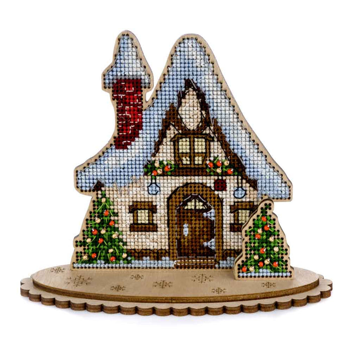 Christmas House Cross-stitch kit on wood FLW-047