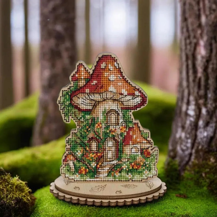 Mushroom Cross-stitch kit on wood FLW-051