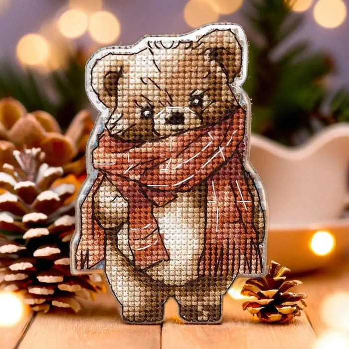 Bear Cross-stitch kit on a plastic base FLX-002