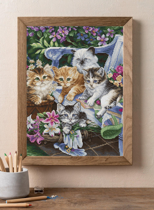 Purfect Gardening Buddies BU5026L Counted Cross-Stitch Kit - Wizardi