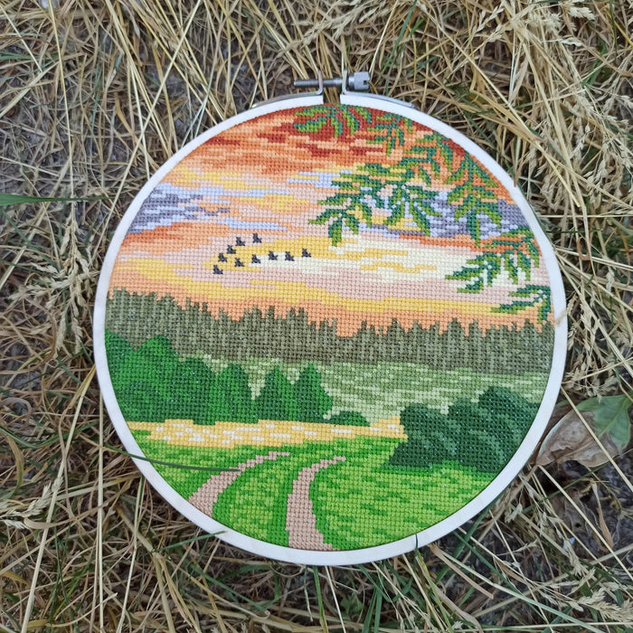 Round Landscapes. Landscape 7 - PDF Cross Stitch Pattern