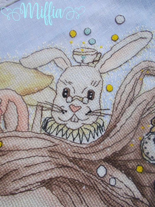 Alice. Alice in Wonderland - PDF Cross Stitch Pattern - Wizardi