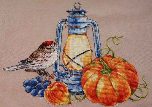 Bird with a Pumpkin. November. Calendar Series - PDF Cross Stitch Pattern - Wizardi