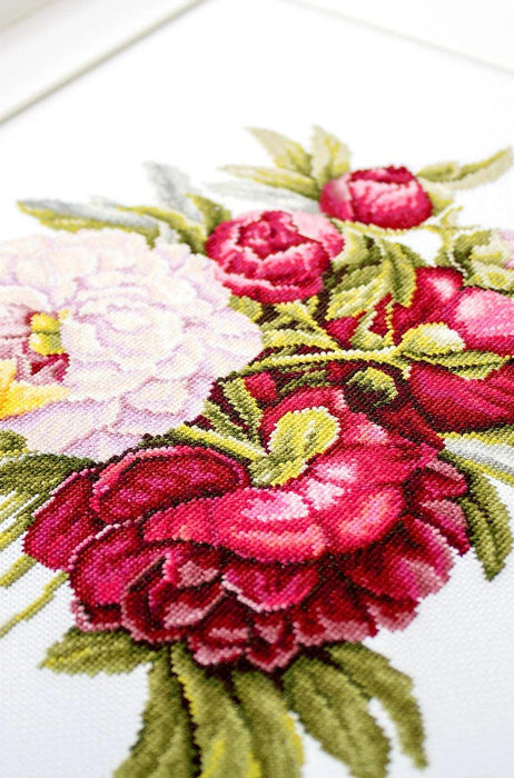 Bouquet with peonies B2354L Counted Cross-Stitch Kit - Wizardi