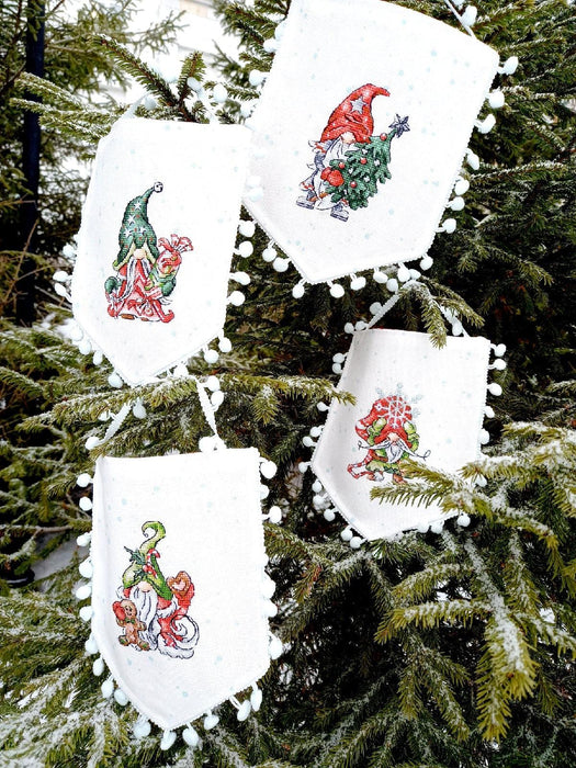 Christmas Dwarfs - PDF Cross Stitch Pattern - Wizardi