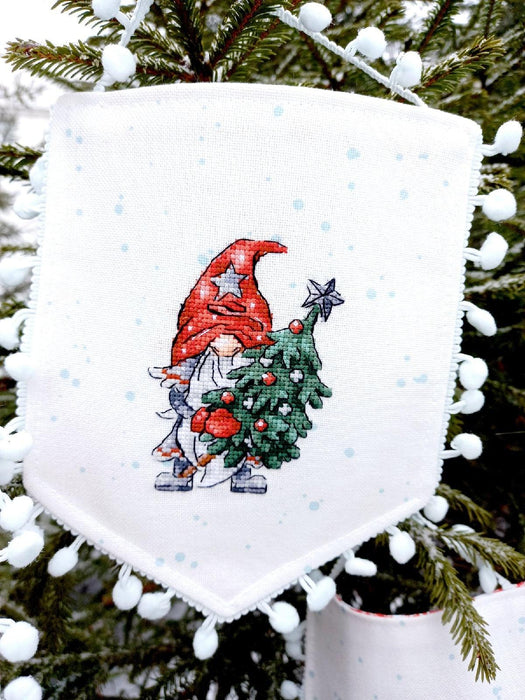 Christmas Dwarfs - PDF Cross Stitch Pattern - Wizardi