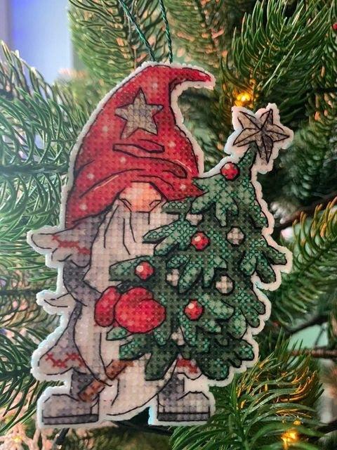 Christmas Dwarfs - PDF Cross Stitch Pattern - Wizardi