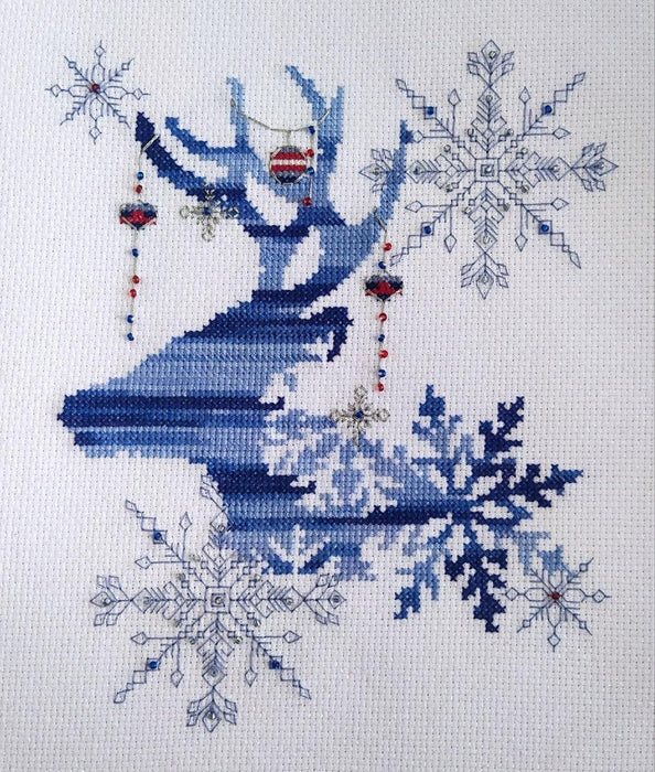 Christmas Fairytale Deer - PDF Free Cross Stitch Pattern - Wizardi