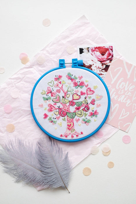 Cross-stitch kit Blooms AHM-013 - Wizardi