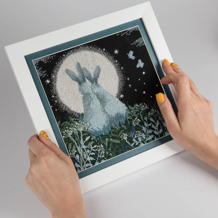 Cross-stitch kit M-458C "Moon hares" - Wizardi