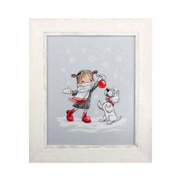 Dancing with snowflakes M652 Counted Cross Stitch Kit - Wizardi