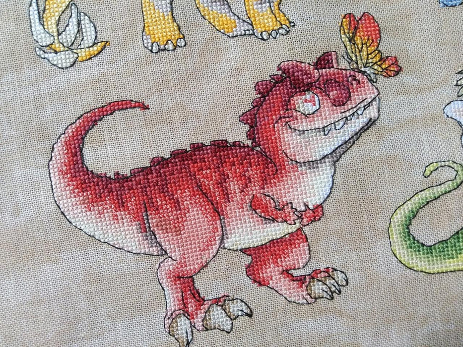 Dinosaurs. Carnotaurus - PDF Cross Stitch Pattern - Wizardi